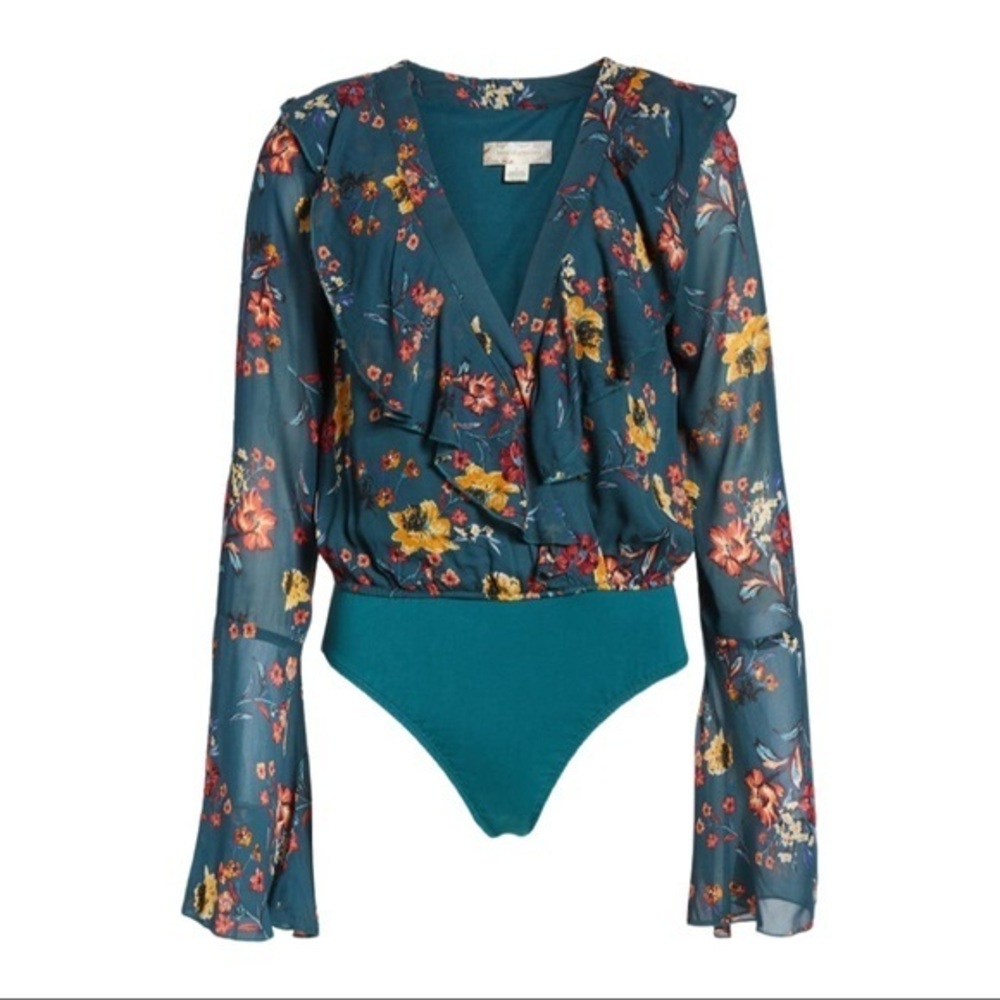 Band Of Gypsies Audrey Emerald Floral Ruffle Surplice Bell Sleeve Bodysuit